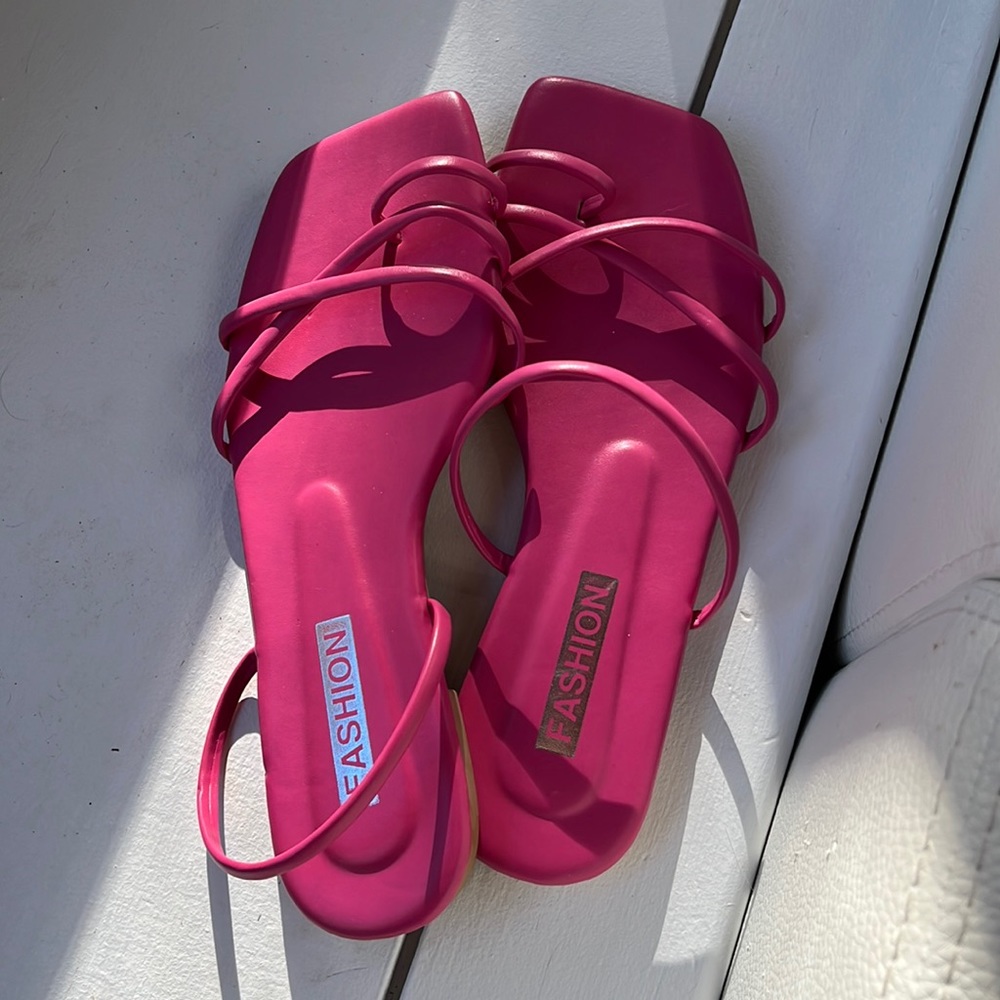 pink sandles